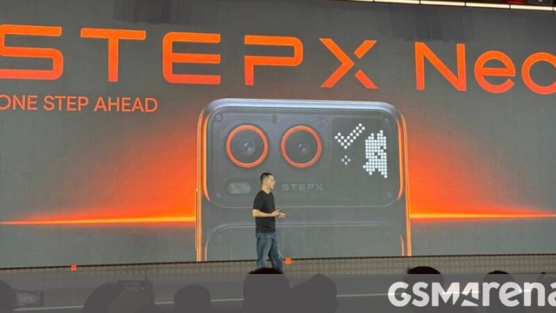 StepFun تكشف عن StepX Neo: طموح أول هاتف ذكي ‘وكيل بالذكاء الاصطناعي’ عالمياً