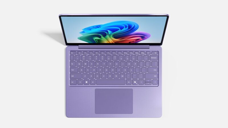 كاميرات Surface تتصدر المشهد: مايكروسوفت تتفوق على أبل في جودة صور اللابتوب وفقًا لـ DxOMark