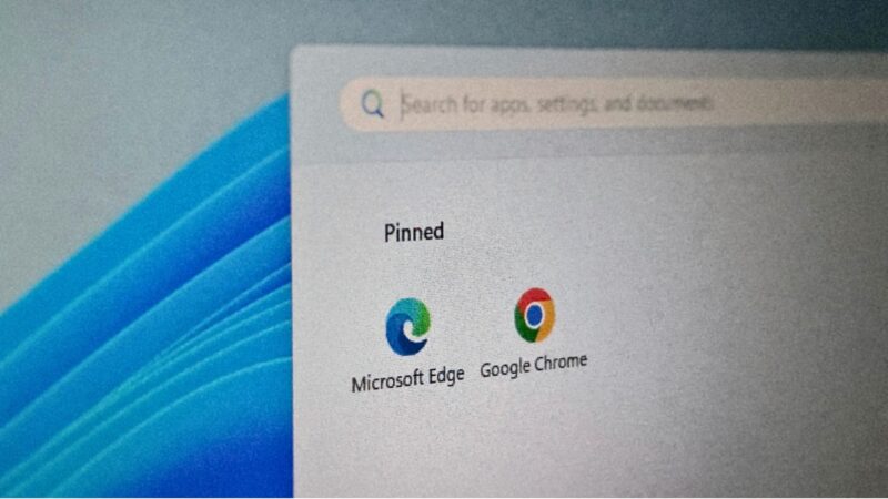 لماذا تخسر مايكروسوفت معركة المتصفحات؟ كشف زيف حجج Edge الترويجية وميزات يجهلها الكثيرون