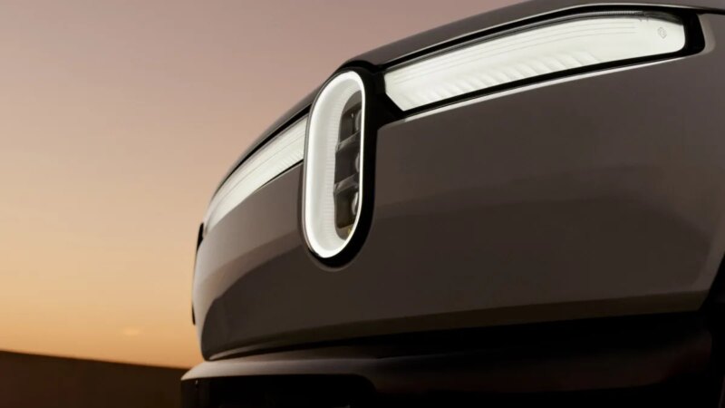 Rivian ترسم مسارًا صاعدًا: زيادة جريئة في توقعات مبيعات السيارات الكهربائية لعام 2024