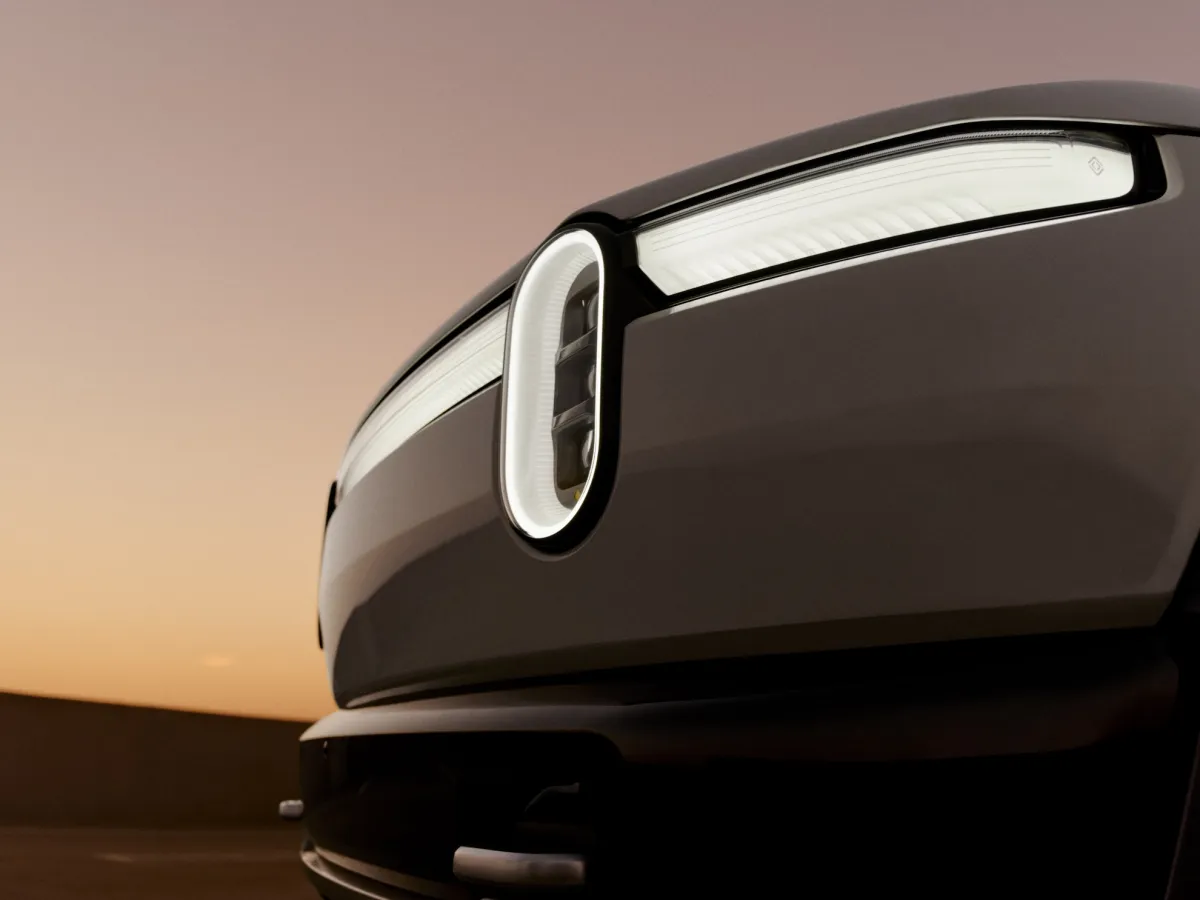 Rivian ترسم مسارًا صاعدًا: زيادة جريئة في توقعات مبيعات السيارات الكهربائية لعام 2024